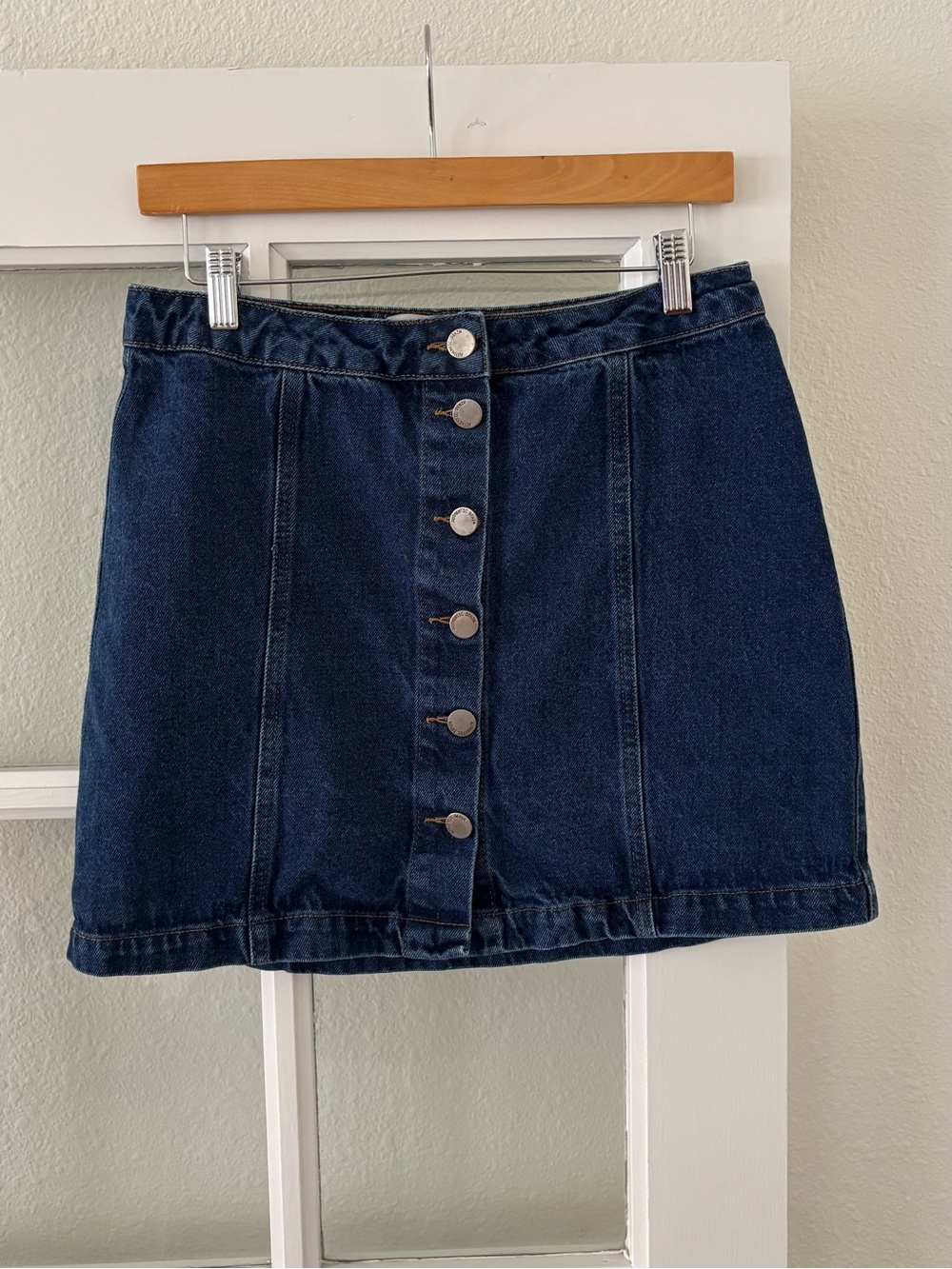 Classic 100% Cotton Dark Blue Denim Button-Front Mini Skirt